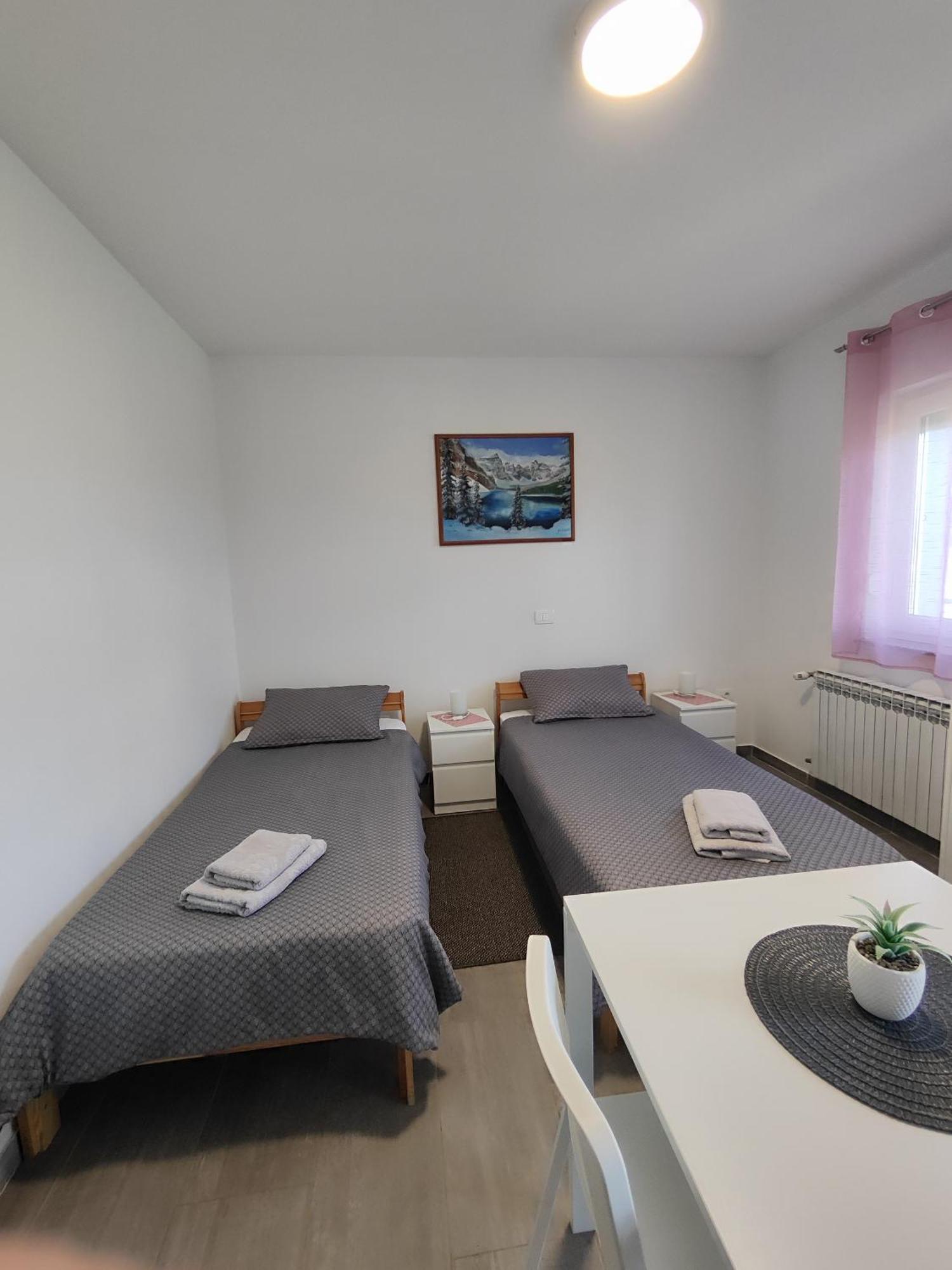 Apartman Marija Perusic Exterior foto
